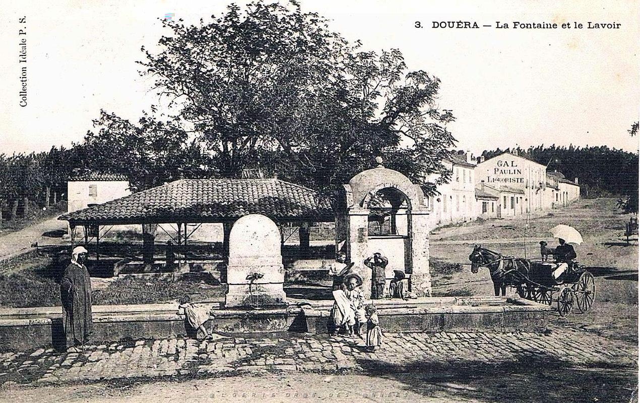 465- Douera - La fontaine et le lavoir.jpg